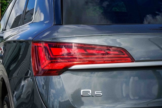 Thumbnail: 2023 Audi Q5 - 22