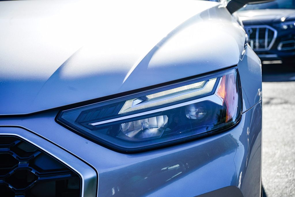 Thumbnail: 2023 Audi Q5 - 20