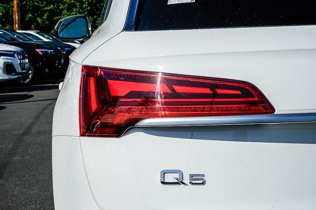 Thumbnail: 2023 Audi Q5 - 22