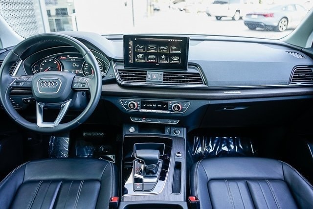 Thumbnail: 2023 Audi Q5 - 2