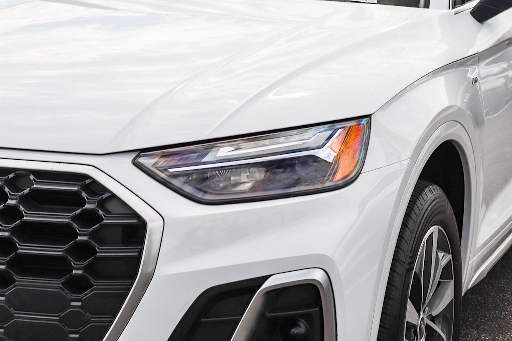 Thumbnail: 2023 Audi Q5 - 19