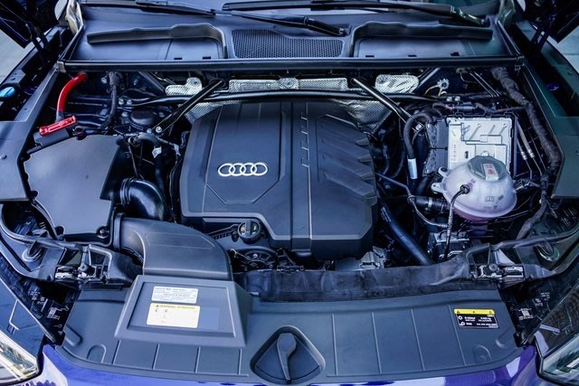 Thumbnail: 2025 Audi Q5 - 8