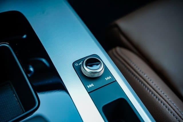 Thumbnail: 2025 Audi Q5 - 26