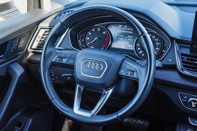 2022 Audi Q5 Premium 9