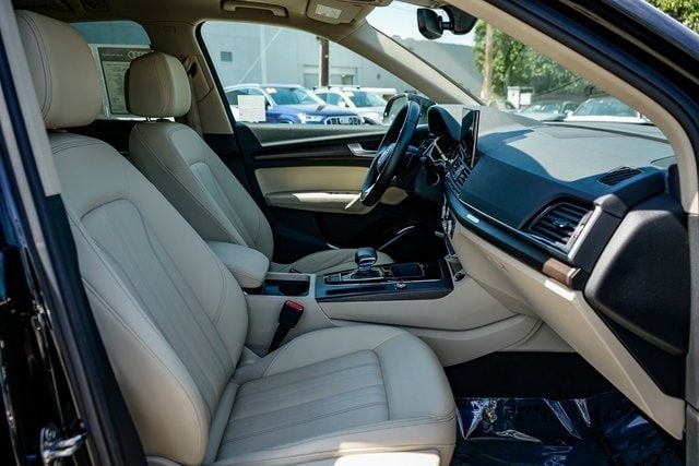 2023 Audi Q5 Premium 10