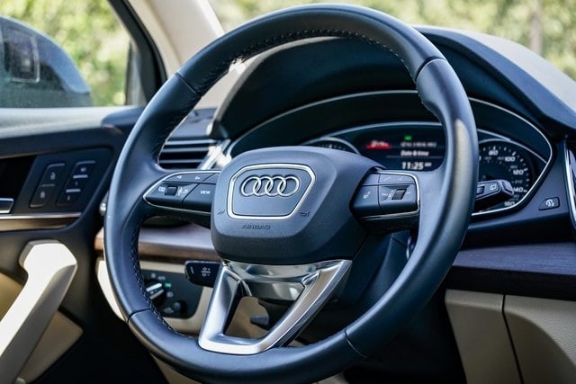 2023 Audi Q5 Premium 13