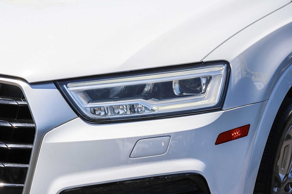 Thumbnail: 2018 Audi Q3 - 19