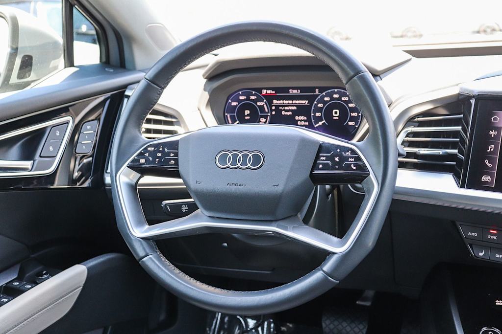 Thumbnail: 2023 Audi Q4 e-tron - 12