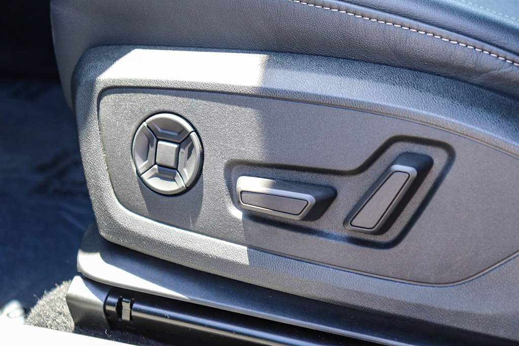 Thumbnail: 2023 Audi Q4 e-tron - 24
