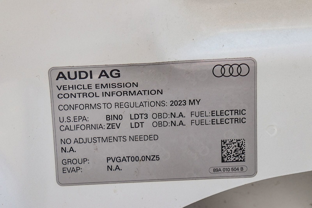 Thumbnail: 2023 Audi Q4 e-tron - 15