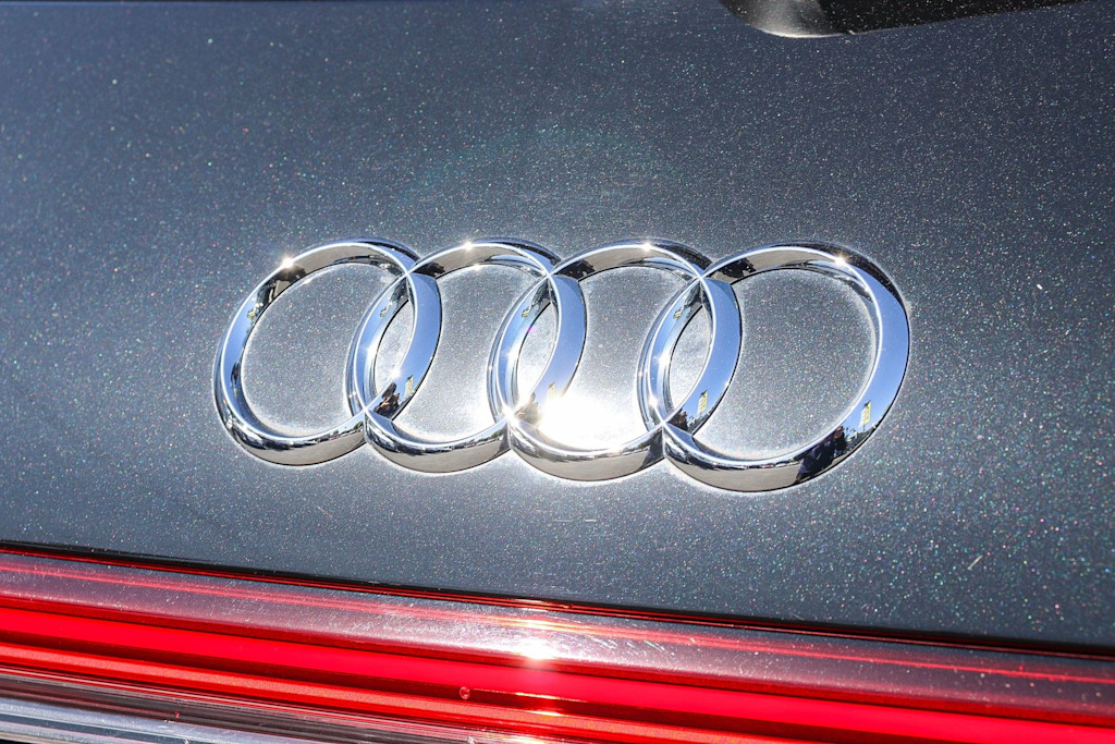Thumbnail: 2024 Audi Q4 e-tron - 26