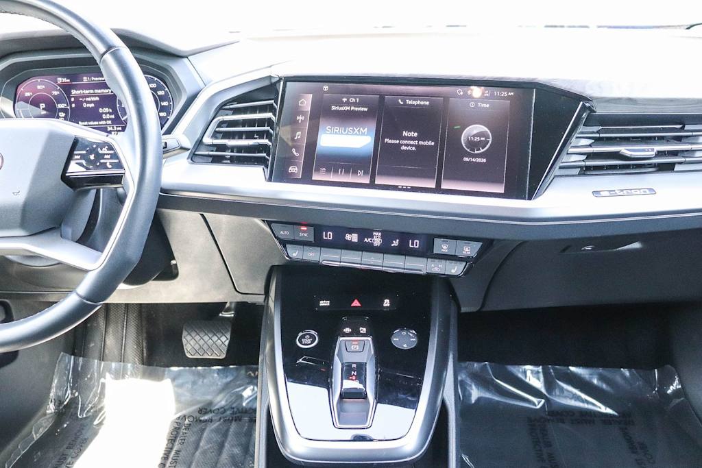 Thumbnail: 2024 Audi Q4 e-tron - 8