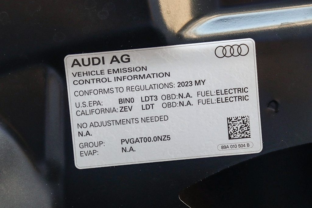 Thumbnail: 2023 Audi Q4 e-tron - 16