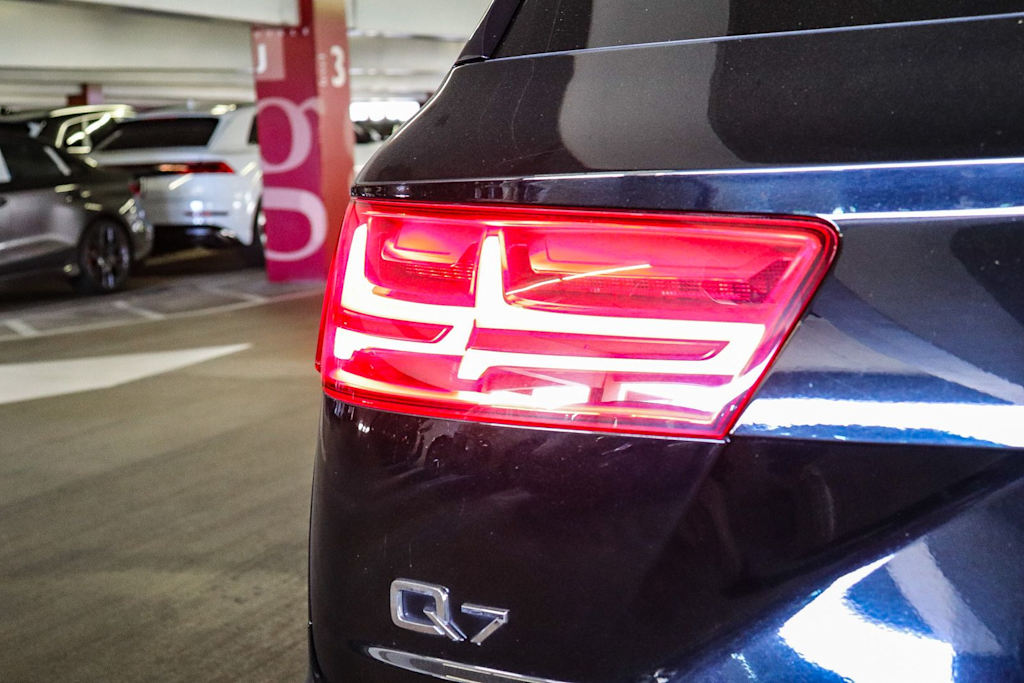 Thumbnail: 2017 Audi Q7 - 11