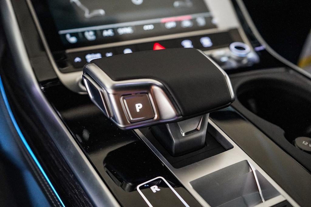 Thumbnail: 2026 Audi Q7 - 26