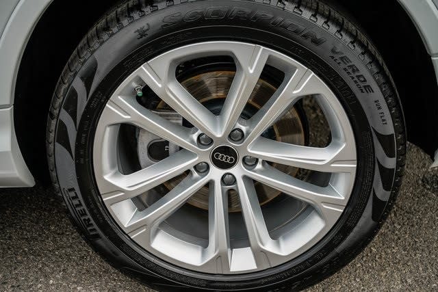 2025 Audi Q7 Premium Plus 6
