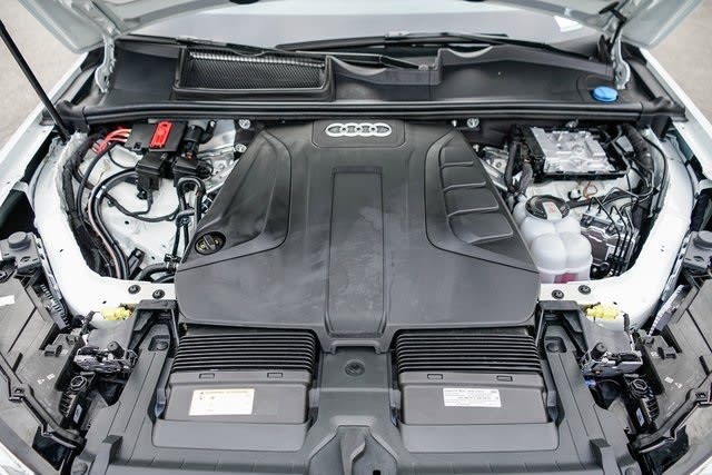 2025 Audi Q7 Premium Plus 7