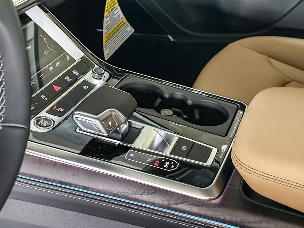 Thumbnail: 2026 Audi Q7 - 14