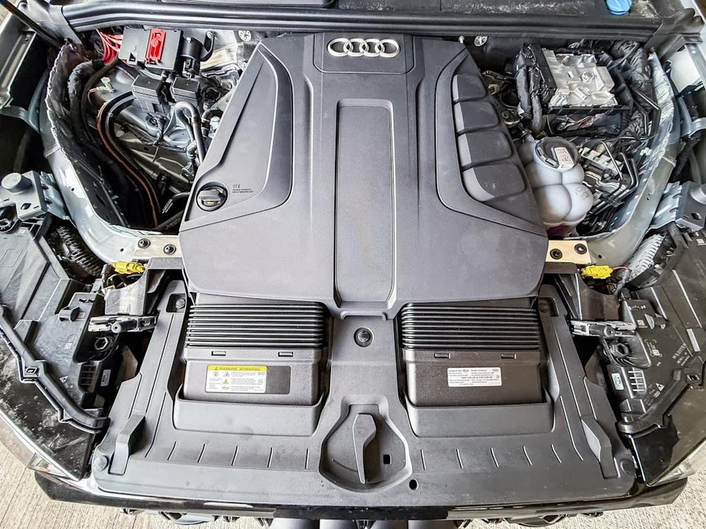 Thumbnail: 2026 Audi Q7 - 8