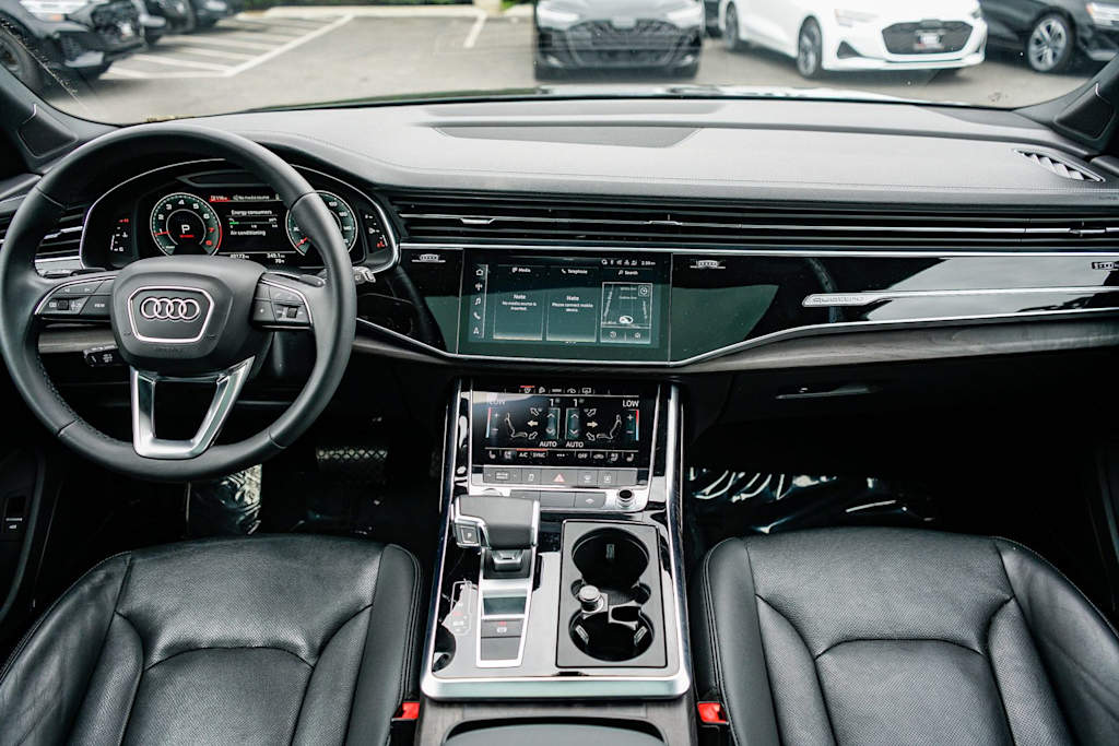 Thumbnail: 2023 Audi Q7 - 2