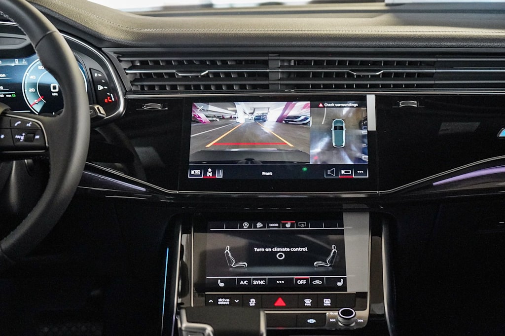 Thumbnail: 2026 Audi Q7 - 13