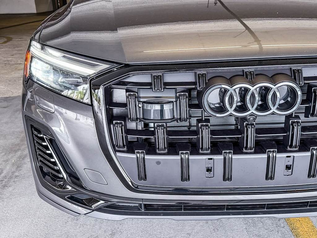 Thumbnail: 2026 Audi Q7 - 22