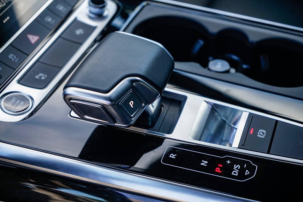 Thumbnail: 2025 Audi Q7 - 14