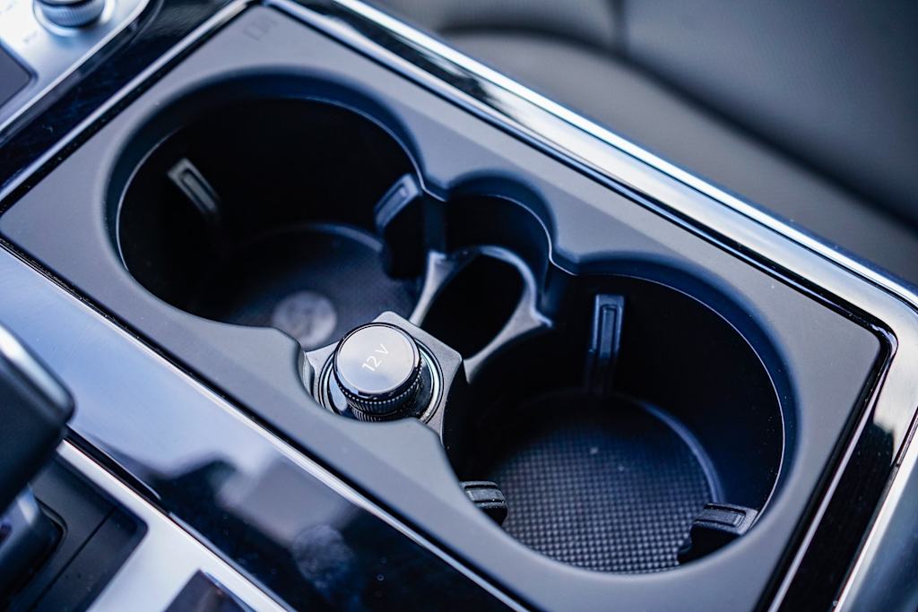 Thumbnail: 2025 Audi Q7 - 24