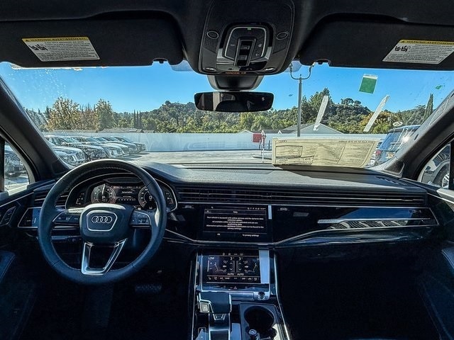 Thumbnail: 2025 Audi Q7 - 2