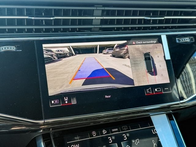 Thumbnail: 2025 Audi Q7 - 27