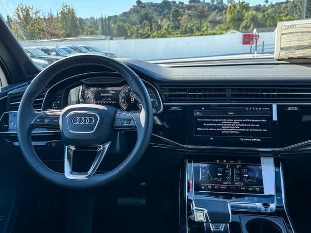 Thumbnail: 2025 Audi Q7 - 9