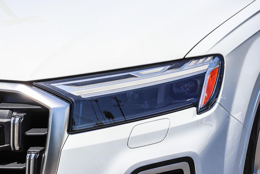 Thumbnail: 2025 Audi Q7 - 19