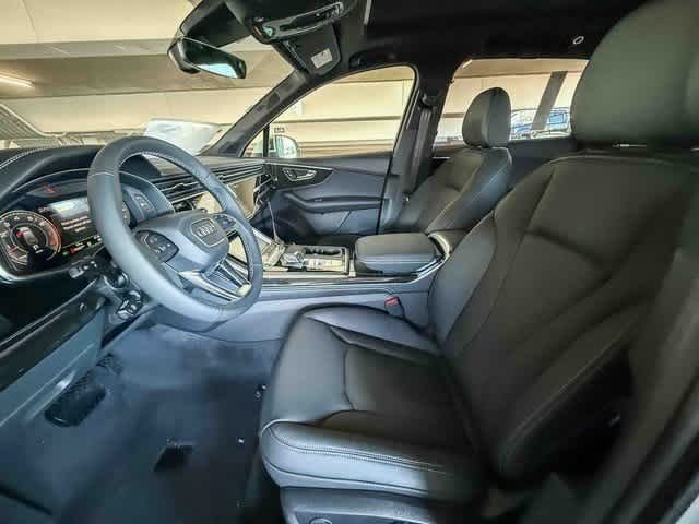 Thumbnail: 2025 Audi Q7 - 11