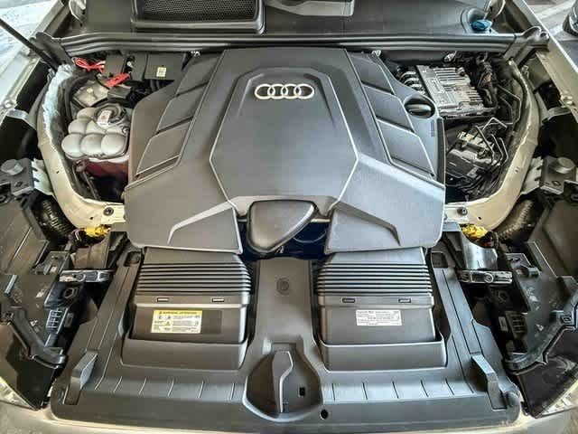 Thumbnail: 2025 Audi Q7 - 8