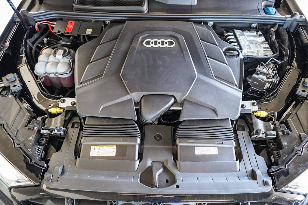 Thumbnail: 2026 Audi Q7 - 6