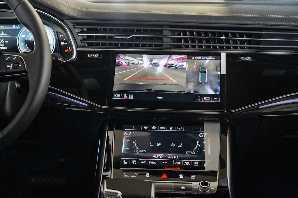 Thumbnail: 2026 Audi Q7 - 14
