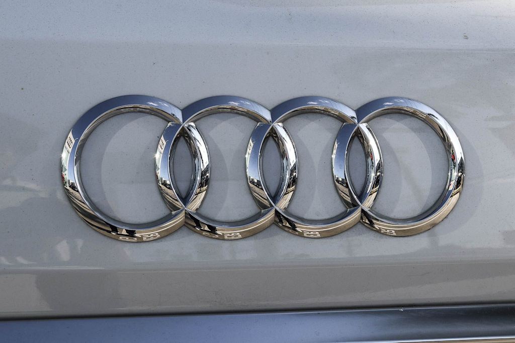 Thumbnail: 2023 Audi Q7 - 13