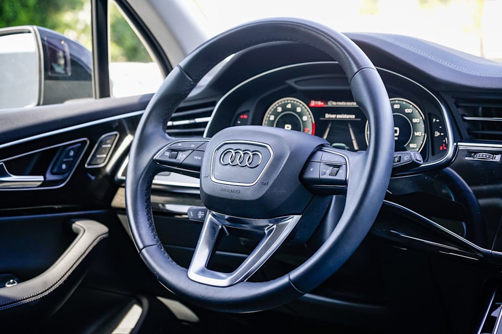 Thumbnail: 2023 Audi Q7 - 11