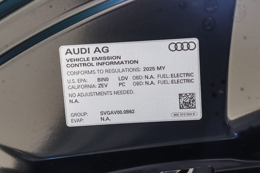 Thumbnail: 2025 Audi e-tron - 13
