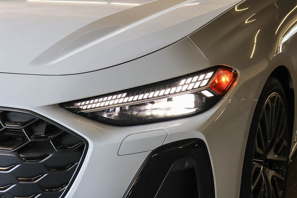 Thumbnail: 2026 Audi S5 - 17