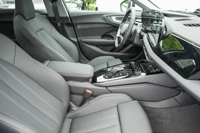 Thumbnail: 2025 Audi A5 - 10