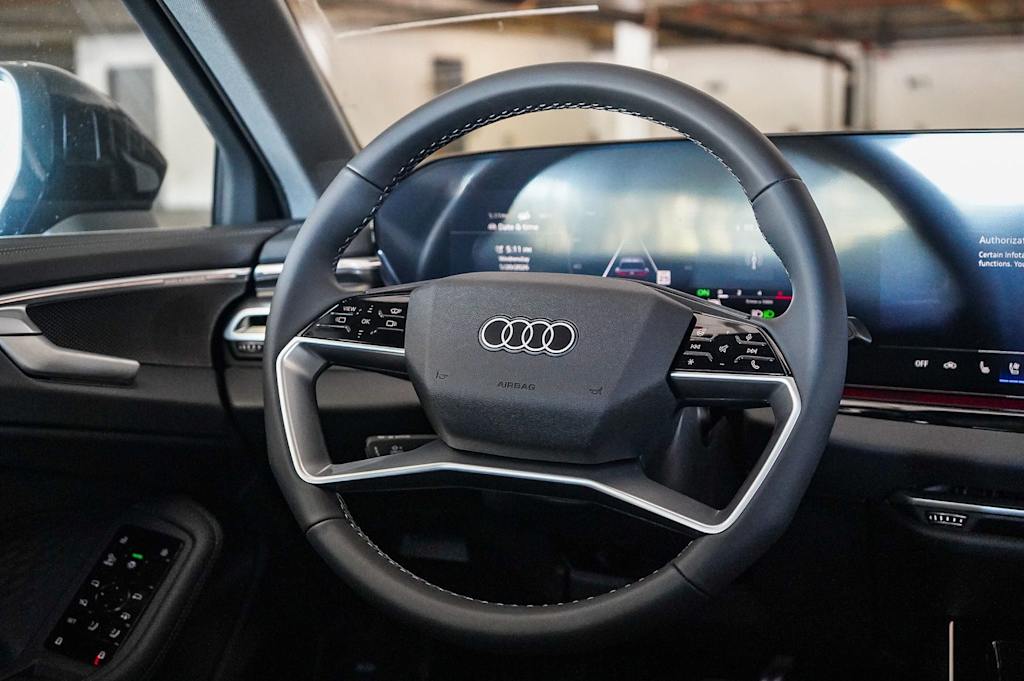 Thumbnail: 2026 Audi A6 - 12