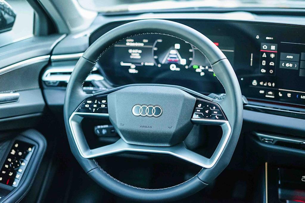 Thumbnail: 2026 Audi A6 - 11