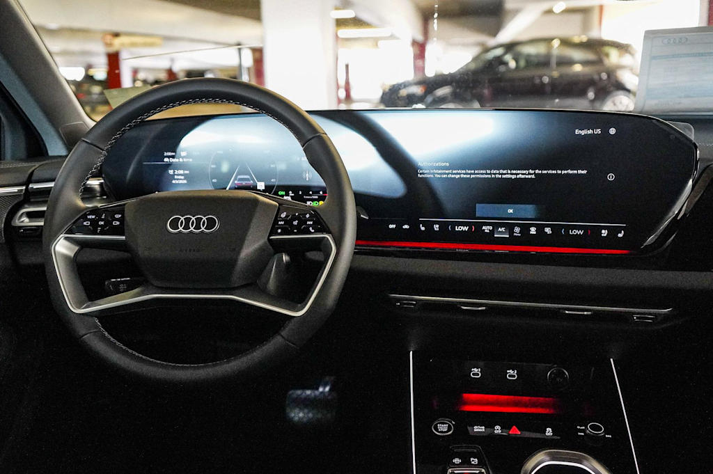 Thumbnail: 2026 Audi A6 - 8