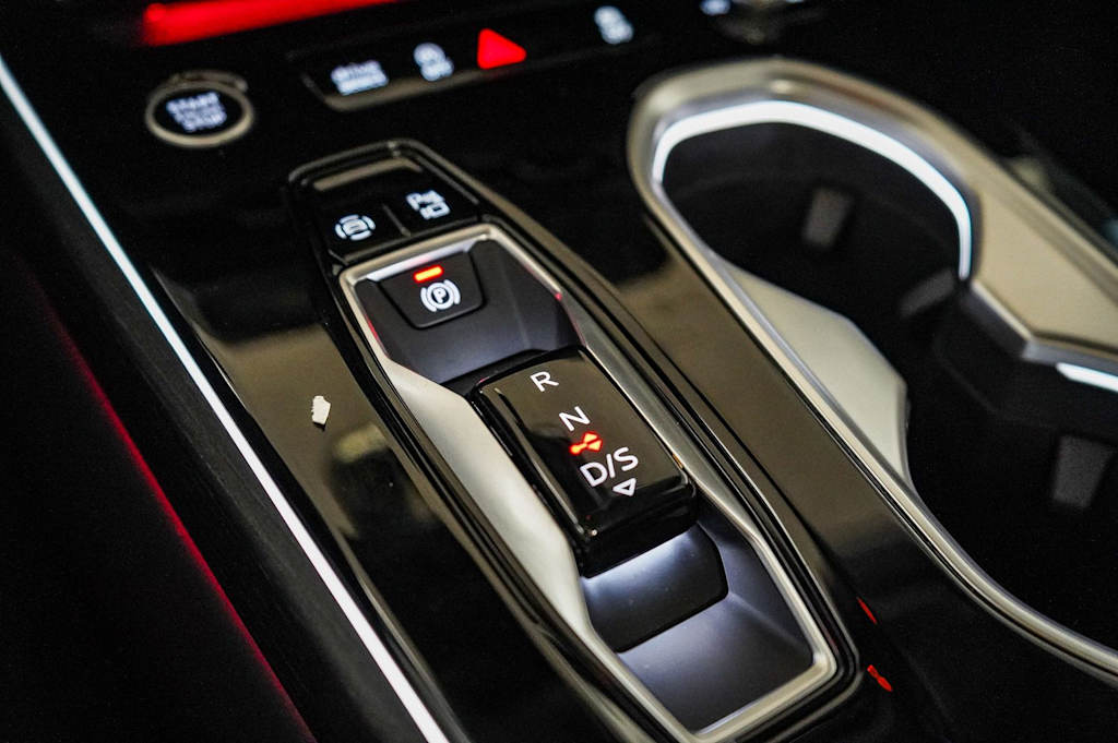 Thumbnail: 2026 Audi A6 - 15