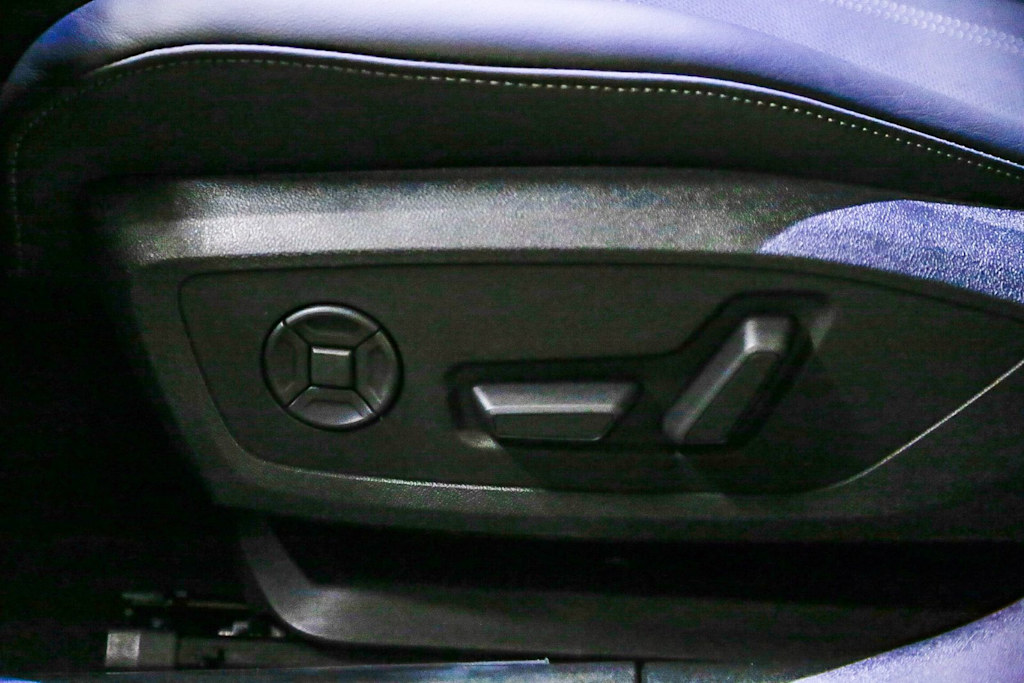 Thumbnail: 2026 Audi A6 - 23