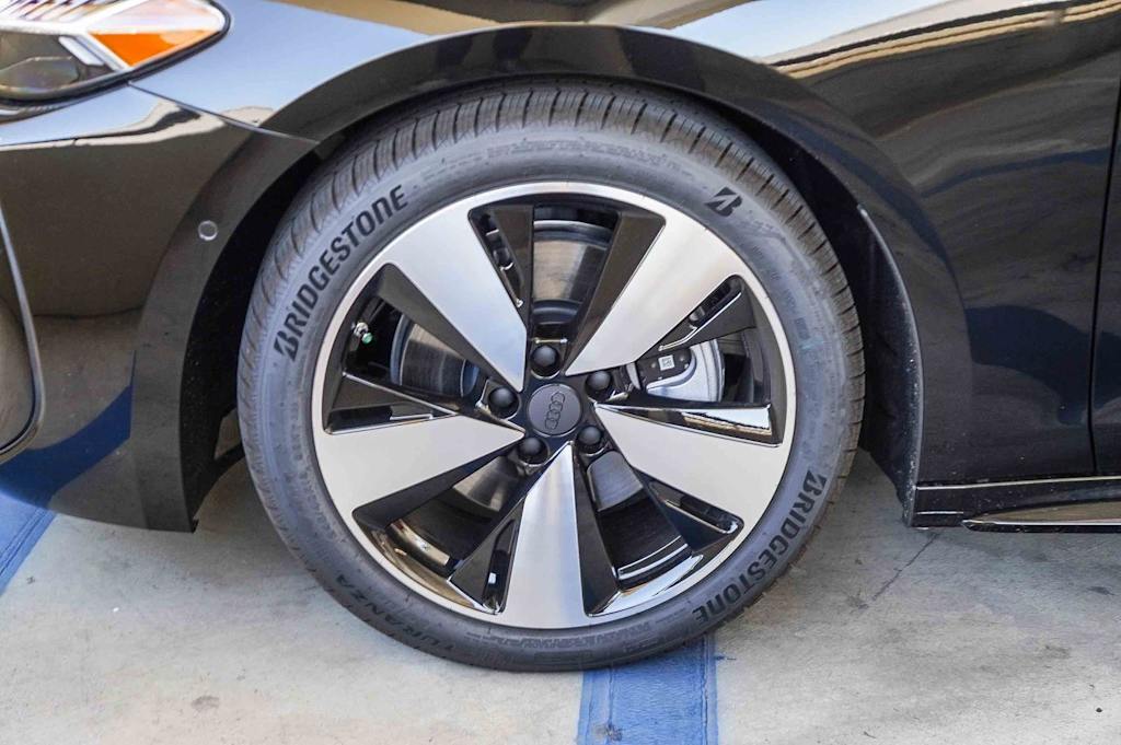 Thumbnail: 2026 Audi A5 - 5