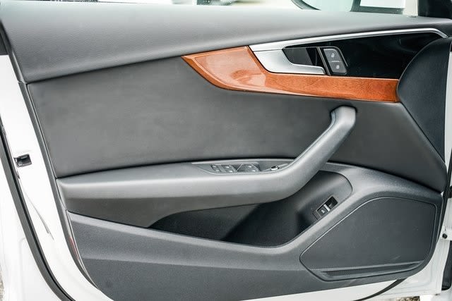 2022 Audi A4  23
