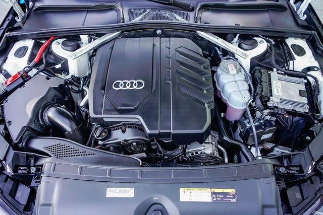 Thumbnail: 2022 Audi A4 - 7