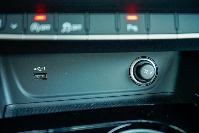 Thumbnail: 2022 Audi A4 - 25